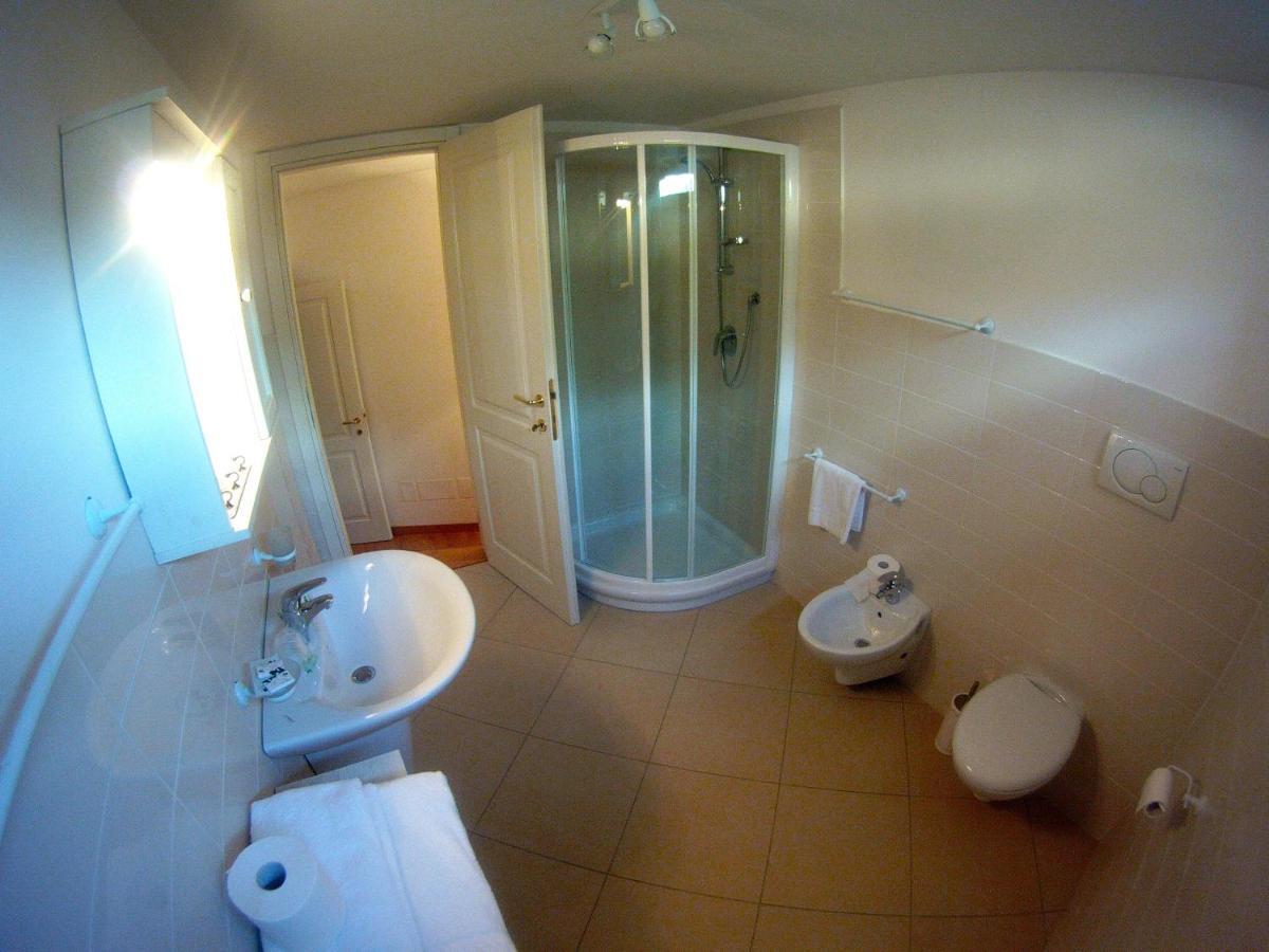 Charmante Apartament Lake Front Malcesine Exteriér fotografie