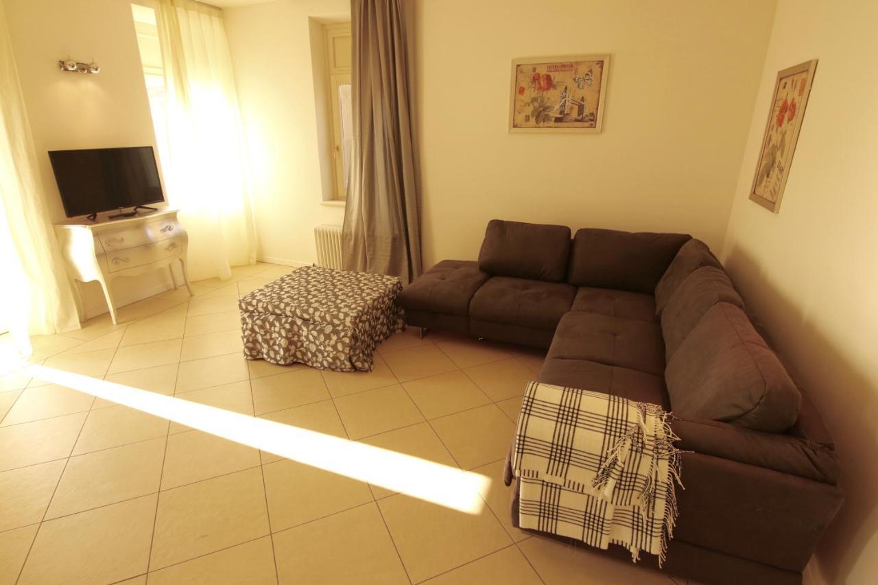 Charmante Apartament Lake Front Malcesine Exteriér fotografie
