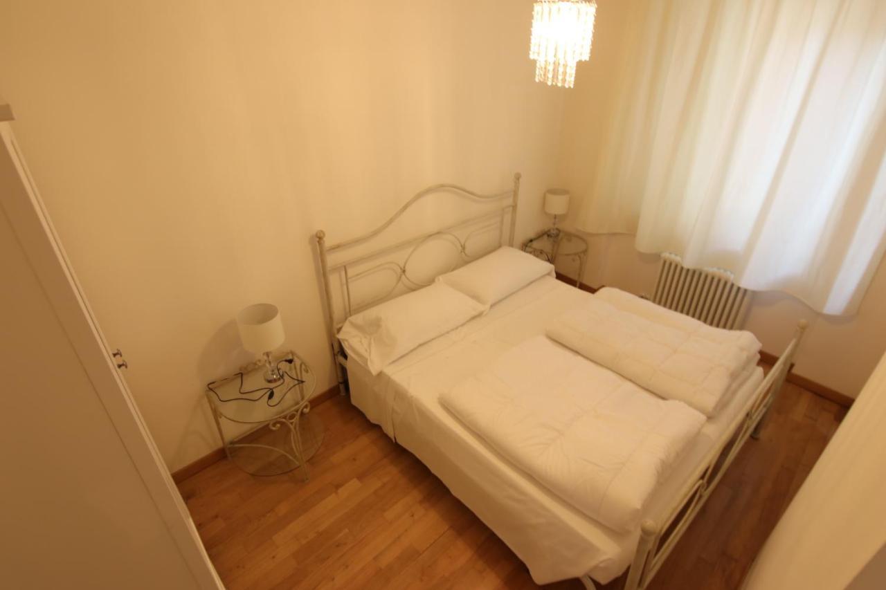 Charmante Apartament Lake Front Malcesine Exteriér fotografie